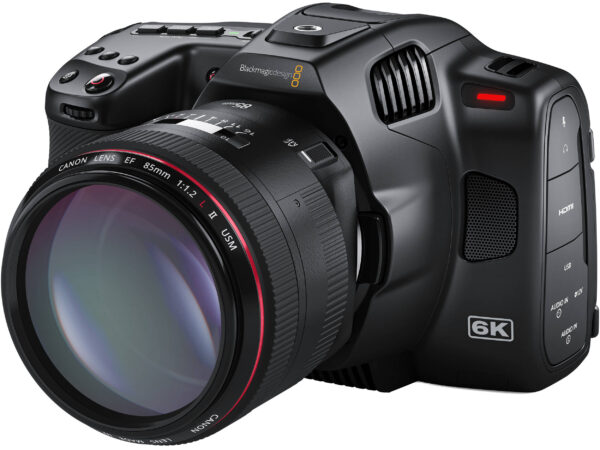 BLACKMAGIC POCKET CINEMA CAMERA 6K PRO